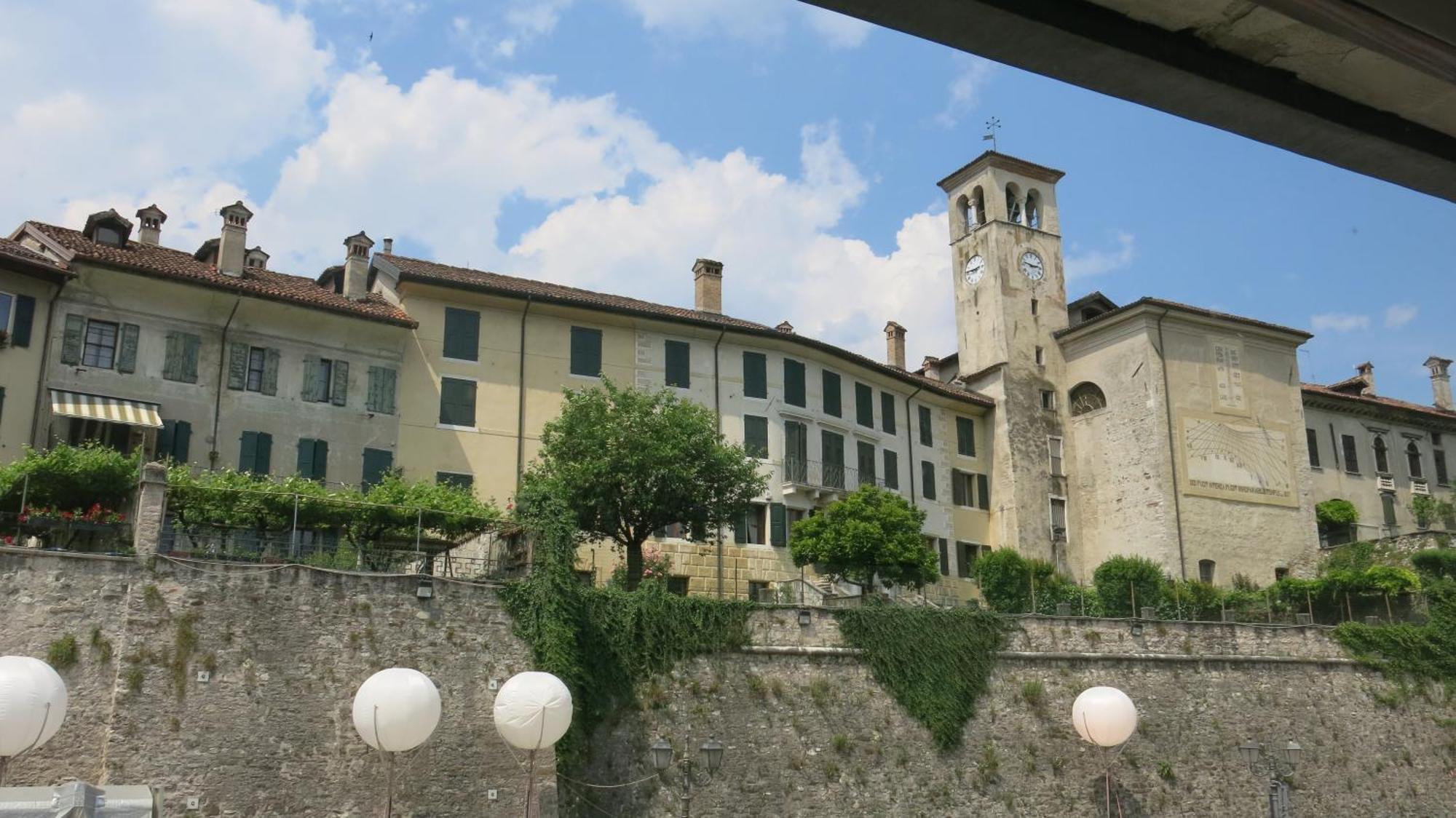Isola Holiday Feltre Exterior photo